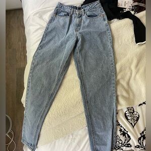 Pretty little thing mom jeans